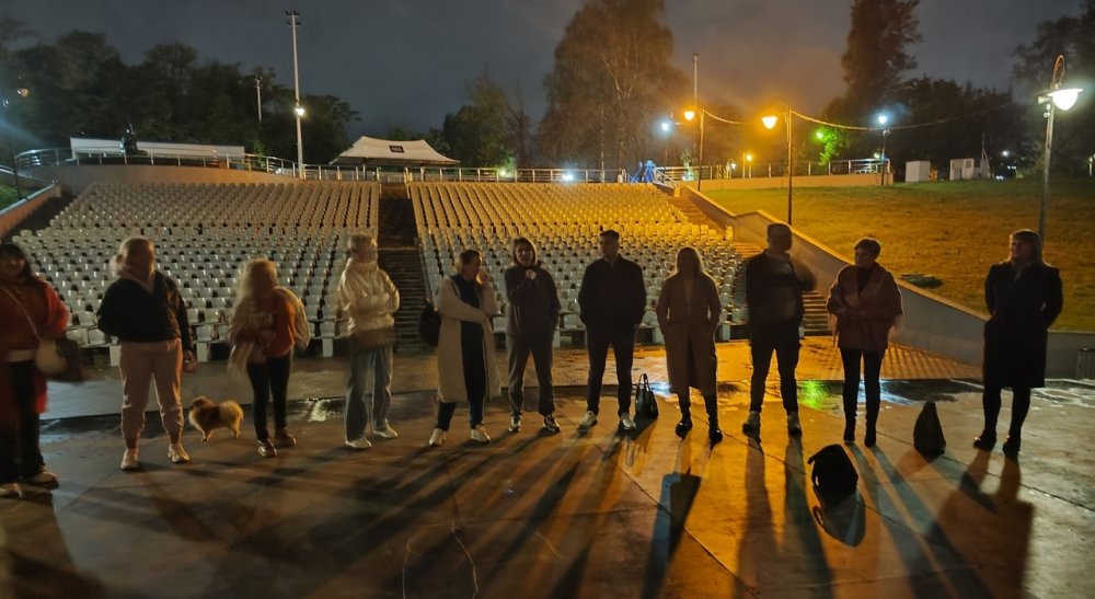 Центральный парк в Калининграде. Веселый вечер с клубом Заброшки39. 11 октября 2023